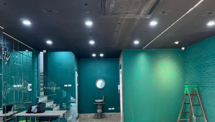 Cho thuê nhà nguyên căn làm VPKD phố Giang Văn Minh, Ba Đình. DT 60m2,MT 4,5m, 6 tầng, Giá 55 tr (CTL)